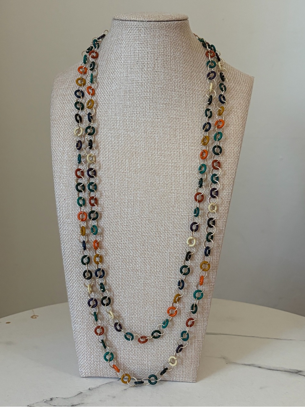 🦔 Vintage Long Colorful Rubber and Sliver Tone Ring Necklace